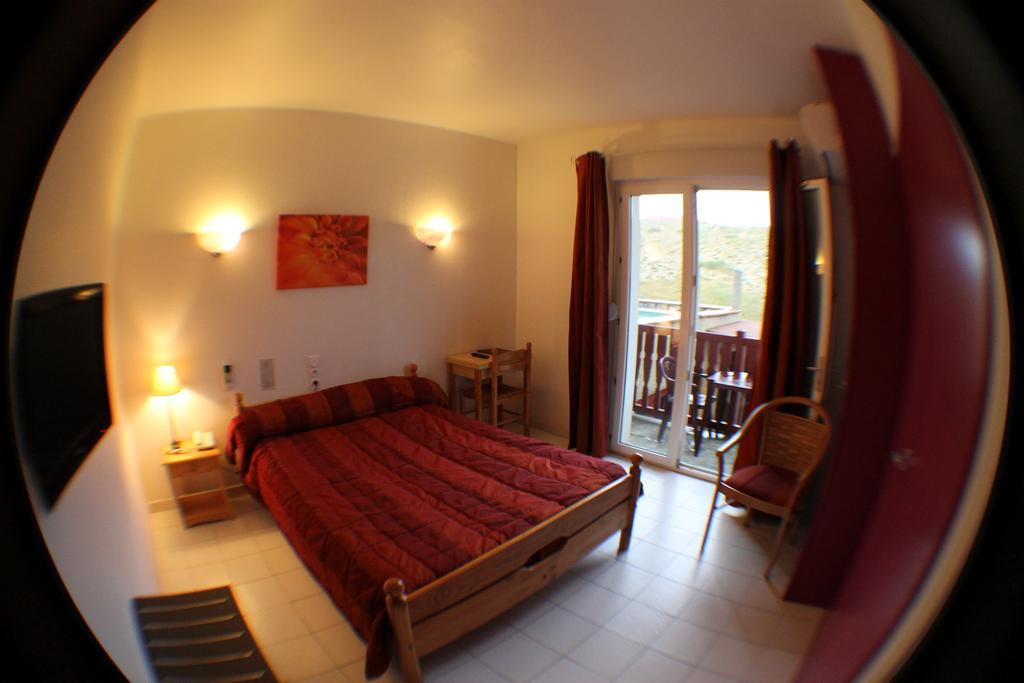 Hotel De La Pomme De Pin Vieux-Boucau-les-Bains Værelse billede