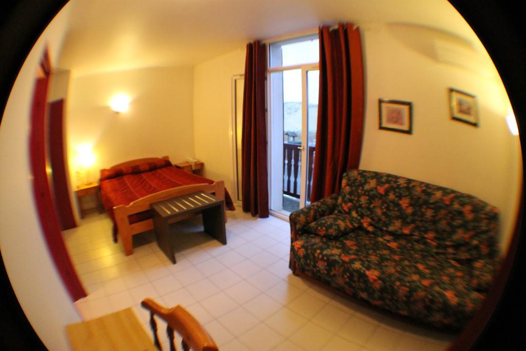 Hotel De La Pomme De Pin Vieux-Boucau-les-Bains Eksteriør billede
