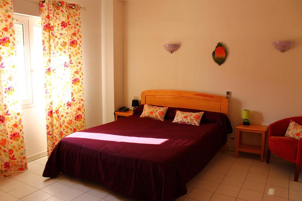 Hotel De La Pomme De Pin Vieux-Boucau-les-Bains Eksteriør billede