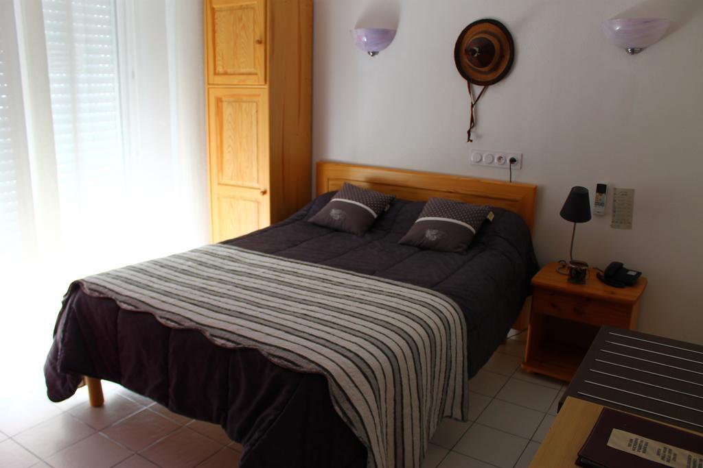 Hotel De La Pomme De Pin Vieux-Boucau-les-Bains Eksteriør billede